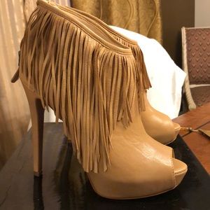 Boutique 9 peep toe fringe 5 inch peep toe booties